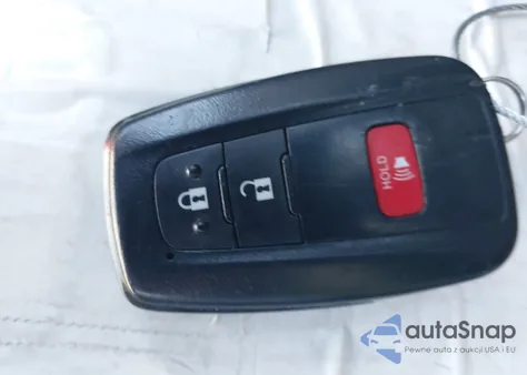 2021 Toyota Highlander L z USA, uszkodzony, nr VIN 5TDCZRAH0MS522593